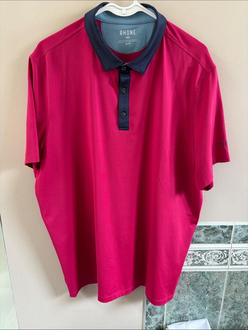 RHONE Men's Golf Sport Polo Bright Magenta with Navy Trim